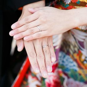 【アイプリモ(I-PRIMO)の口コミ】 ミル打ちとマット加工の指輪を探していました。
他店のミル打ちだと、どう…