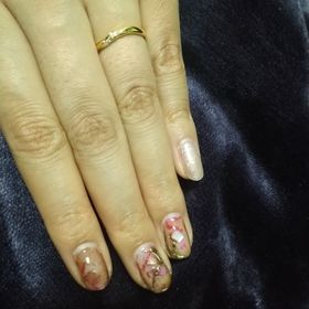 【アイプリモ(I-PRIMO)の口コミ】 イギリス王室に憧れて、ゴールドの指輪を探していました。店舗には多くの…