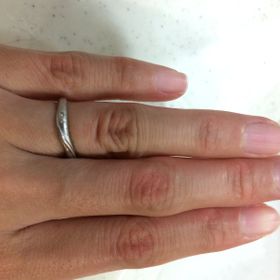 【ケイウノ ブライダル(K.UNO BRIDAL)の口コミ】 結婚指輪を購入しました。
色々なお店の商品を見ましたがこれ！といったも…