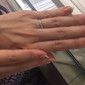 【PILOT BRIDAL(パイロットブライダル)の口コミ】 １０年も２０年も結婚指輪は常につけるものなので、傷に強い指輪を探して…