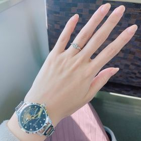 【ケイウノ ブライダル(K.UNO BRIDAL)の口コミ】 ダイヤモンドをプロポーズで頂き、私の指がサイズが2号しかなく好きなブラ…