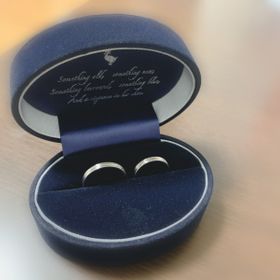 【Something Blue Aither(サムシングブルー・アイテール)の口コミ】 シンプルで少し太めの幅、光沢感の無いプラチナの指輪を探していて、ショ…
