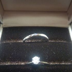 【アイプリモ(I-PRIMO)の口コミ】 きれいなデザインで、自身の指にフィットして
他者からみても、付けている…