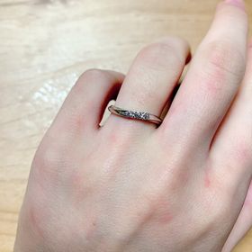 【銀座ダイヤモンドシライシの口コミ】 ホームページであらかじめ何点か候補を決め、さらに店員さんがおすすめし…