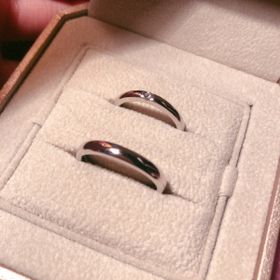 【TRECENTI(トレセンテ)の口コミ】 双子ダイヤという同じダイヤがどちらの指輪にもついているのが素敵だなと…