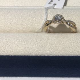 【ヴァンドーム青山(VENDOME AOYAMA)の口コミ】 こちらのデザインは、ヴァンドームグレースと言うシリーズの中の1つです。…