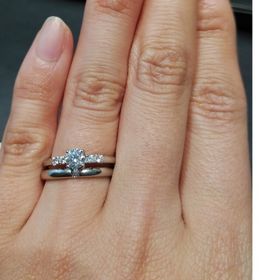 【ラザール ダイヤモンド(LAZARE DIAMOND)の口コミ】 何個か相談して、好きなデザインのものを出していただきました。
ダイヤが…