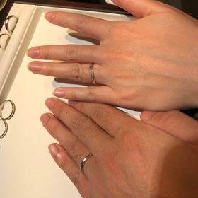 【杢目金屋(もくめがねや)の口コミ】 手の水かきラインにフィットするフェーブのデザインを着用した。着用した…