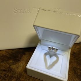 【STAR JEWELRY(スタージュエリー)の口コミ】 たまたまお店を通りかかった際に見てみようということで入店し眺めていく…