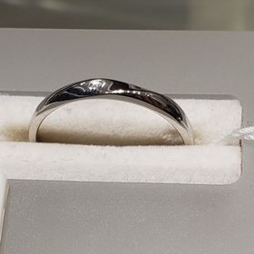 【LEHAIM(レハイム)の口コミ】 指輪のデザインは、正直どこも同じに見えたので価格の安いレハイムにしま…