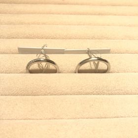 【TRECENTI(トレセンテ)の口コミ】 沢山の種類の指輪を試着させていただき、
一つ一つ丁寧に説明していただき…