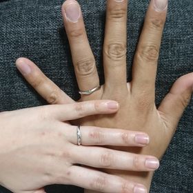 【アイプリモ(I-PRIMO)の口コミ】 普通のとは違ったつや消しがあったり、ラインで指が綺麗に見えるところが…