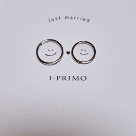 【アイプリモ(I-PRIMO)の口コミ】 私も婚約者も指が細めなのですが、細めの指に合うシンプルなものを探して…
