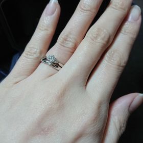 【銀座ダイヤモンドシライシの口コミ】 アフターサービスがしっかりしている。
ダイヤモンドの評価が高い。
こち…