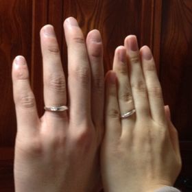 【NEO STYLE ORDER(ネオスタイルオーダー)の口コミ】 シルバーで安く、シンプルな物を探していました。お互い飽き性の為、アク…