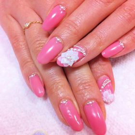 【ディオール(Dior)】の口コミ 華奢なデザインで指も綺麗に見え、リーズナブルな価格設定なので、気兼ねな...