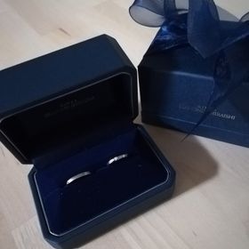 【銀座ダイヤモンドシライシの口コミ】 指輪の名前「Ever After」に惹かれて決めました。彼はシンプルなのがいい…