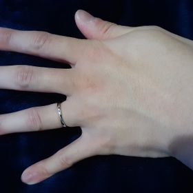 【HOSHI no SUNA 星の砂(ほしのすな)】の口コミ ウェーブ掛かったデザインに惹かれ購入しました。
着け心地も店長さんが仰...