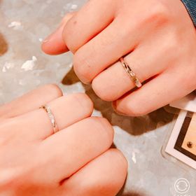 【GALA JEWELRY(ガラジュエリー)の口コミ】 家族が増えるとその誕生石を増やしていけると言うのを雑誌でみて主人とい…