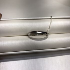 【Only You(オンリーユー)の口コミ】 個人的にきらきら感が得意ではなかったんですが、この指輪は、一部にある…