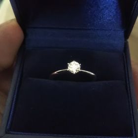 【銀座ダイヤモンドシライシの口コミ】 プロポーズでダイヤを送りたい私の願望と、後からデザインを決められる利…