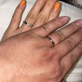 【insembre(インセンブレ)の口コミ】 一件目で行ったお店で即購入いたしました。
お店の雰囲気もよく価格帯も
…