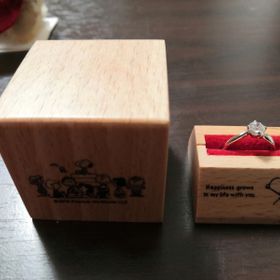 【with Happiness..の口コミ】 私も彼女もスヌーピーが好きなので探していたところ見つけました。結婚指…