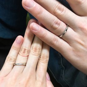 【HOSHI no SUNA 星の砂(ほしのすな)の口コミ】 他店さんめ含めて、いろいろな種類の指輪をたくさん試着をさせて頂いた中…