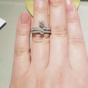 【ショーメ(CHAUMET)の口コミ】 ジョゼフィーヌコレクションの エクラ エテルニテ ソリテール(エンゲージ/…