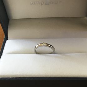 【Ampleur(アンプルール)】の口コミ プラチナの重厚感です。ふんだんにプラチナがつかわれています。歳を重ねた...