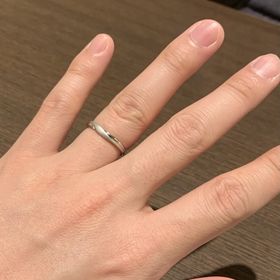 【銀座ダイヤモンドシライシの口コミ】 圧倒的なデザイン性が決め手でした。一目見てこれ以外ないと思ったほどで…