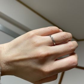 【アイプリモ(I-PRIMO)の口コミ】 私はそこまで指は細くもなく太くもない指です。ただ、綺麗系の指で派なか…