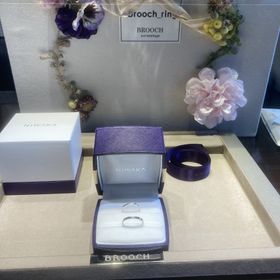 【俄(にわか)の口コミ】 シンプルでかつ、ほんのり暖かみを感じるところが良い。また、他の指輪と…