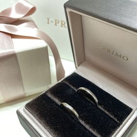【アイプリモ(I-PRIMO)の口コミ】 シンプルで着け心地の良い結婚指輪を探していました。
店舗へ指輪の試着に…