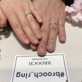 【infinitylove(インフィニティラヴ)の口コミ】 シンプル目ながらダイヤが適度に散りばめられたデザインでキラキラした印…