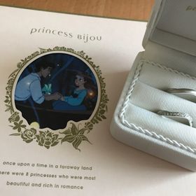 【Princess Bijou(プリンセス・ビジュー)の口コミ】 店舗に行って全てのブランドの指輪を見せていただいて、どういうタイプの…