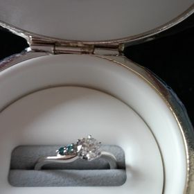 【JEWELRY  KAMATA(ジュエリーかまた)の口コミ】 一緒に彼とかいにいったのですが、フルオーダーやセミオーダーができたの…