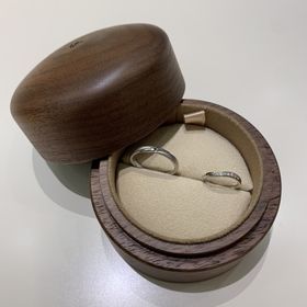 【COLANY(コラニー)の口コミ】 絶妙なウェーブの角度が、手が綺麗に見えてとても気に入った(^^)
ダイヤの…