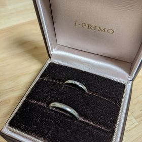 【アイプリモ(I-PRIMO)の口コミ】 試着の時はいろいろなデザインの物をつけましたが、旦那さんはシンプルな…