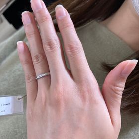 【MIKIMOTO(ミキモト)の口コミ】 日本製の伝統あるブランドで指に指輪をはめたときのつけか心地が外資系の…