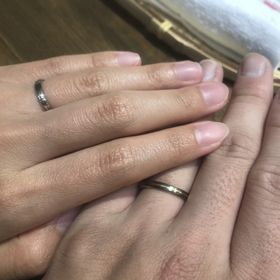 【輪-RIN-の口コミ】 シンプルなデザインであまり飾らない物を探していて、たまたま妻がネット…