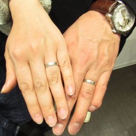 【輪-RIN-の口コミ】 
シンプルながらも鏡面部分とつや消しの部分で分かれたラインがきれいです…