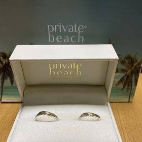 【PRIVATE BEACH(プライベートビーチ)の口コミ】 ハワイアンジュエリーで探していて、既存の形があり、自分達のイメージに…
