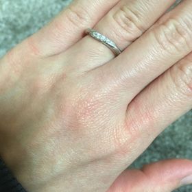 【銀座ダイヤモンドシライシの口コミ】 様々見ましたが、実際どの店舗も、デザイン・値段共に大差ありませんでし…