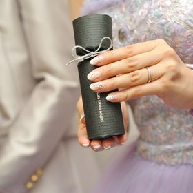 【ラザール ダイヤモンド(LAZARE DIAMOND)の口コミ】 婚約指輪と重ね付けしたときに合うもので、結婚指輪だけでつけてもきれい…