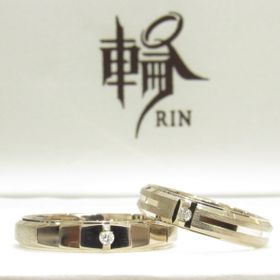 【輪-RIN-の口コミ】 元々サイトで結婚指輪の写真を拝見させてもらってデザインがシンプルでか…