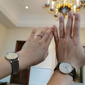 【出雲結(いずもゆい)の口コミ】 光結のデザインは、空と山の境目に光が差し込み照らす様子を、指輪表面に…