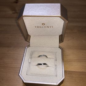 【TRECENTI(トレセンテ)の口コミ】 男女ともに指輪がカーブしていてつけ心地が他のブランドに比べとても良か…