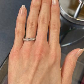 【GALA JEWELRY(ガラジュエリー)の口コミ】 ダイヤなしの普通のリングに比べてとっても華やかで、普段からいつでもダ…