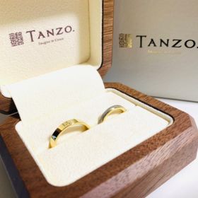 【TANZO.(鍛造指輪)の口コミ】 2人とも職業柄とくに制限がないので
好きなように作っていただきました！
…